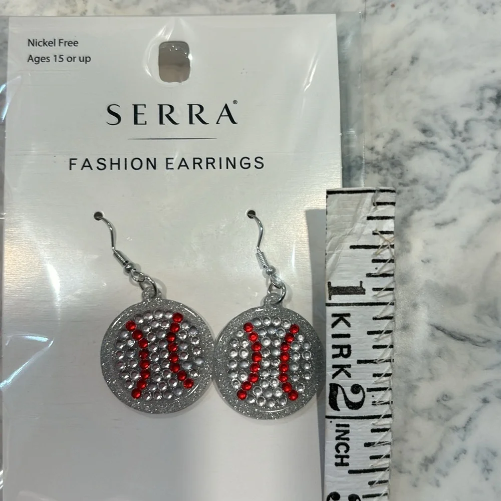 Serra Fashion Earrings - Picture 4 of 4